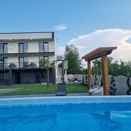 Отель Cataleya House Oesti-Paminteni Экстерьер фото