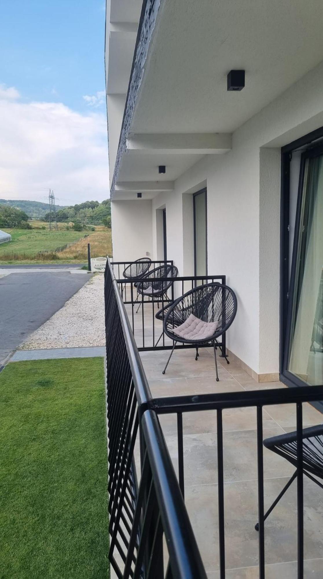 Отель Cataleya House Oesti-Paminteni Экстерьер фото