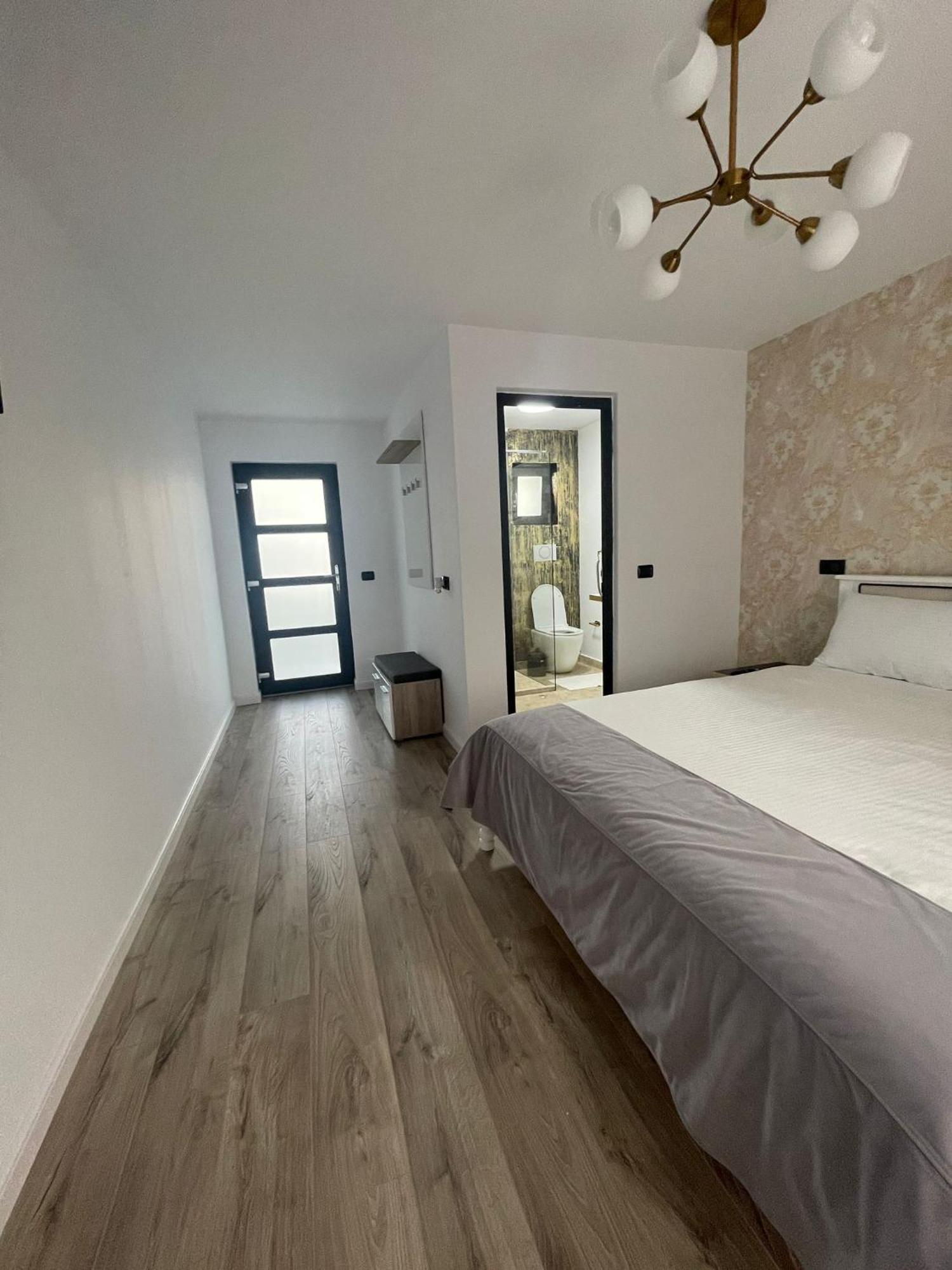 Отель Cataleya House Oesti-Paminteni Экстерьер фото