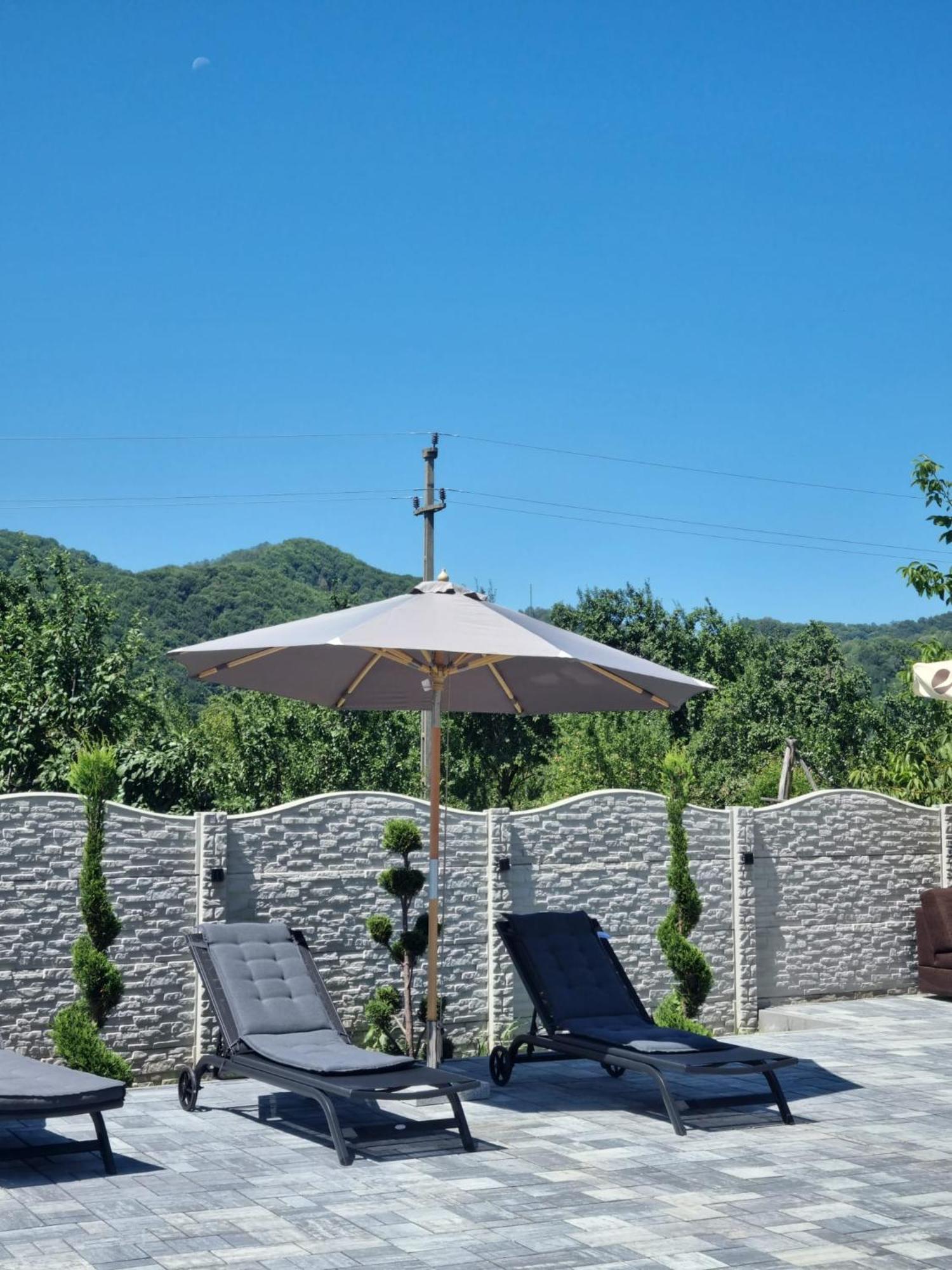 Отель Cataleya House Oesti-Paminteni Экстерьер фото